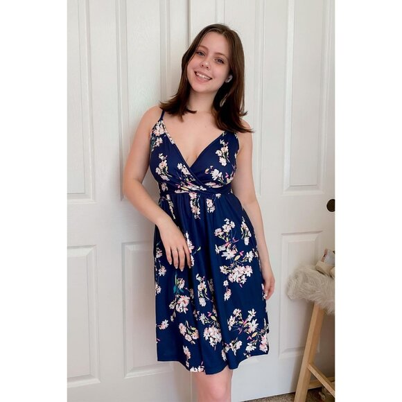 Womens Floral Solid Spaghetti Strap Summer Casual Swing Sundress with Pocket - Picture 5 of 5